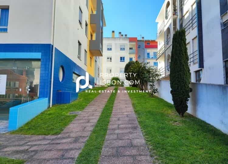 Condominium in Caldas da Rainha, Leiria 10088349