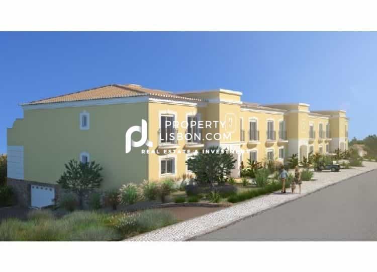 Condominium in BensafrimE Barao de Sao Joao, Algarve 10088360