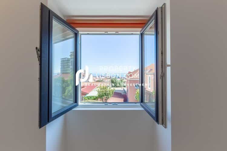 公寓 在 Penhada franca, Lisbon 10088382
