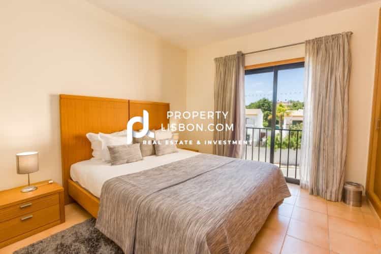 Condominium in BensafrimE Barao de Sao Joao, Algarve 10088447