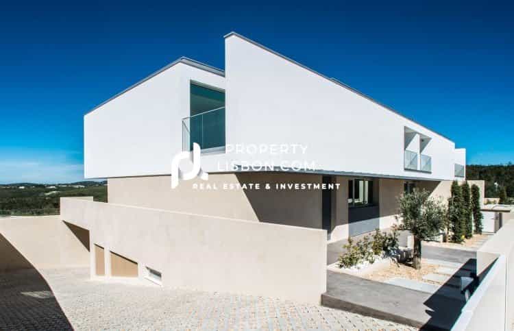 House in Lisbon, Lisboa 10088583