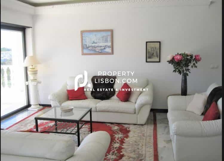 मकान में , Lisbon 10088823