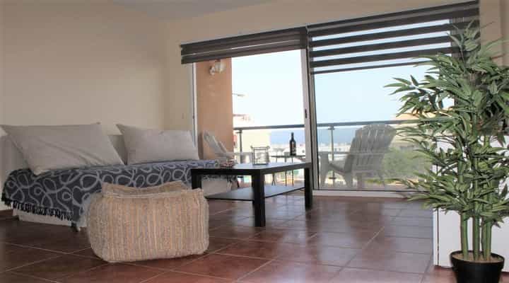 Condominium in La Oliva, Canarische eilanden 10089035
