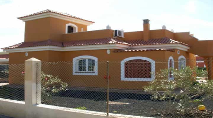 жилой дом в Caleta de Fuste, Canary Islands 10089115