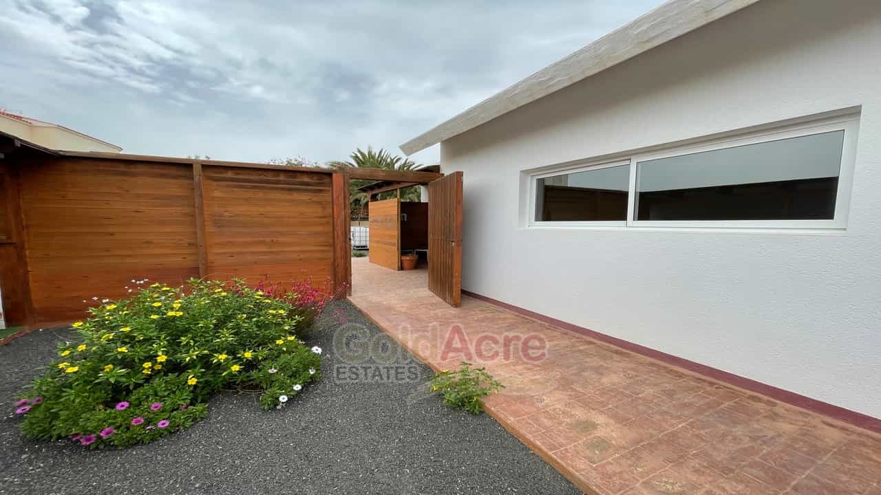 بيت في Villaverde, Canary Islands 10089145