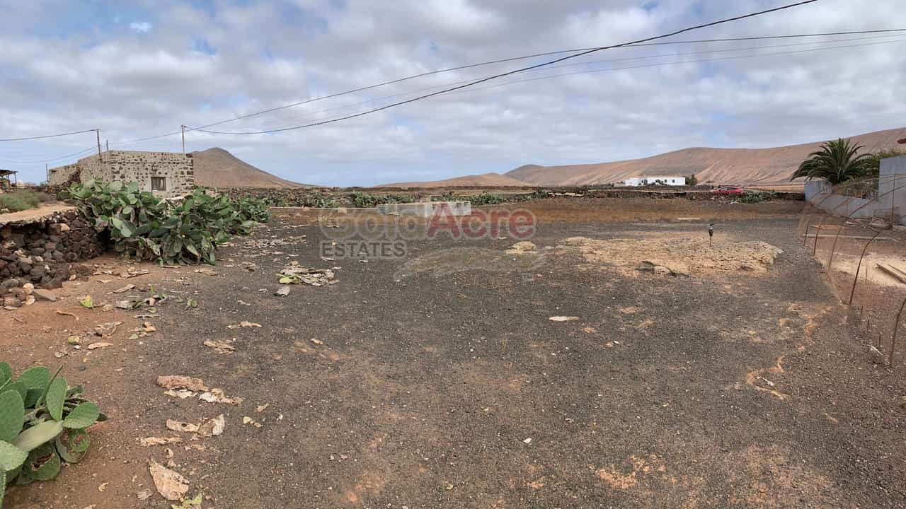 Tanah di La Oliva, Pulau Canary 10089160