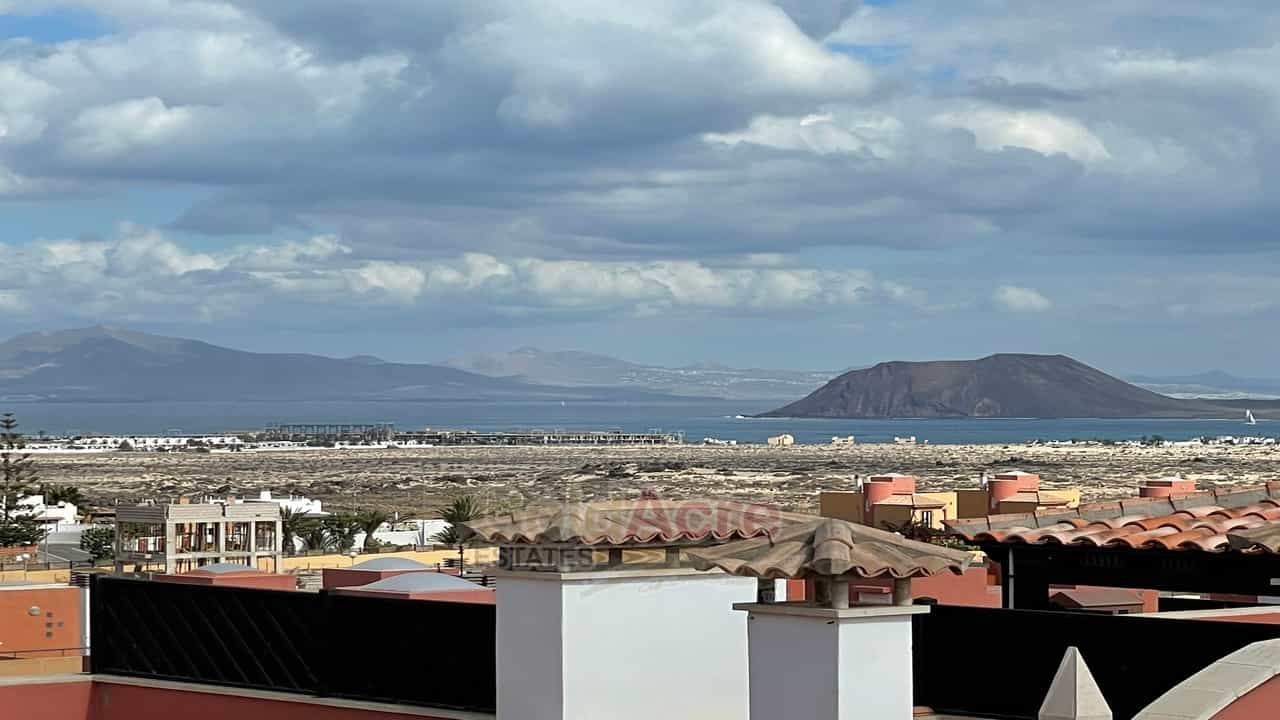 Condominio en La Oliva, Islas Canarias 10089193