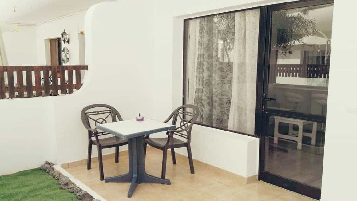 Condominium in La Oliva, Canary Islands 10089206