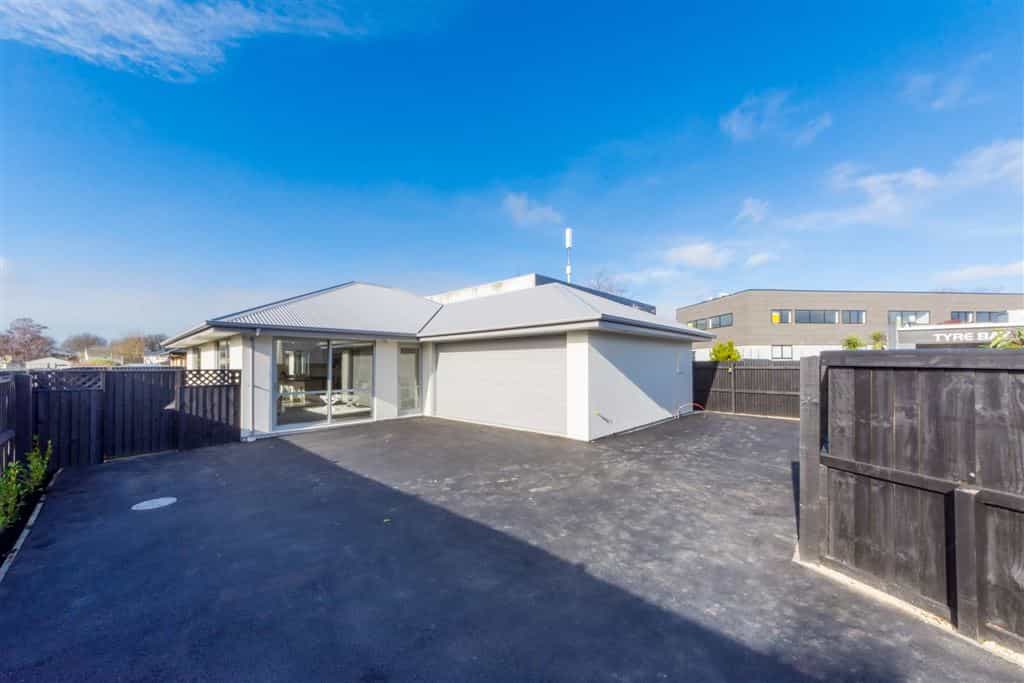 rumah dalam Shirley, Christchurch 10089256