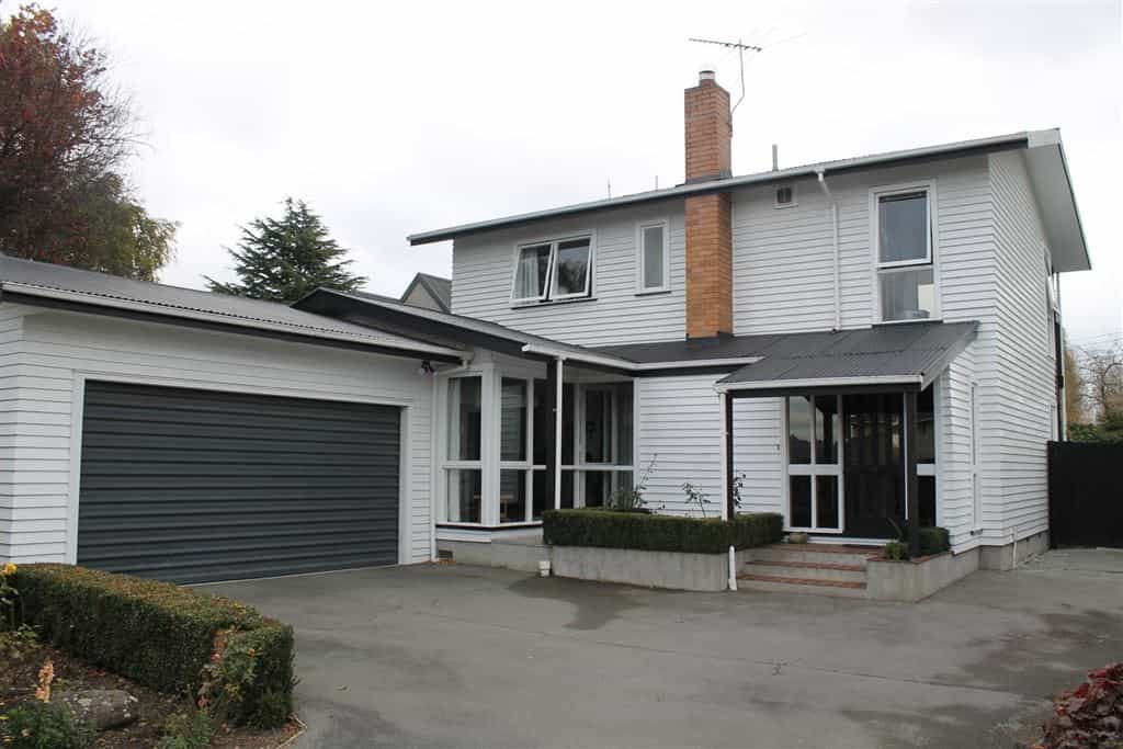 House in Wigram, Canterbury 10089295