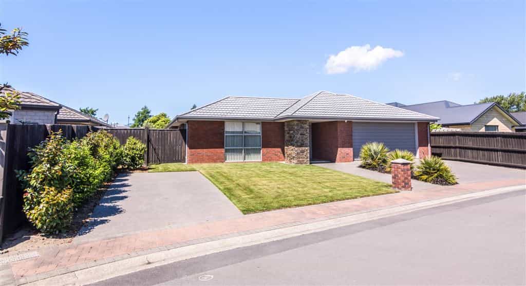 House in Wigram, Canterbury 10089301