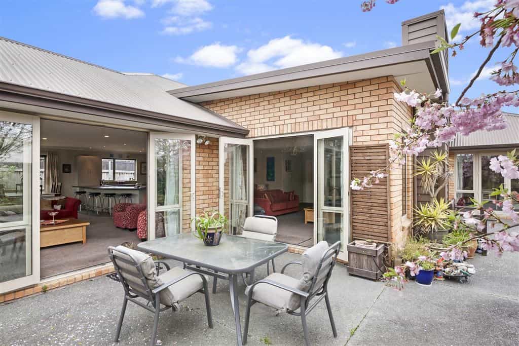 House in Wigram, Canterbury 10089434