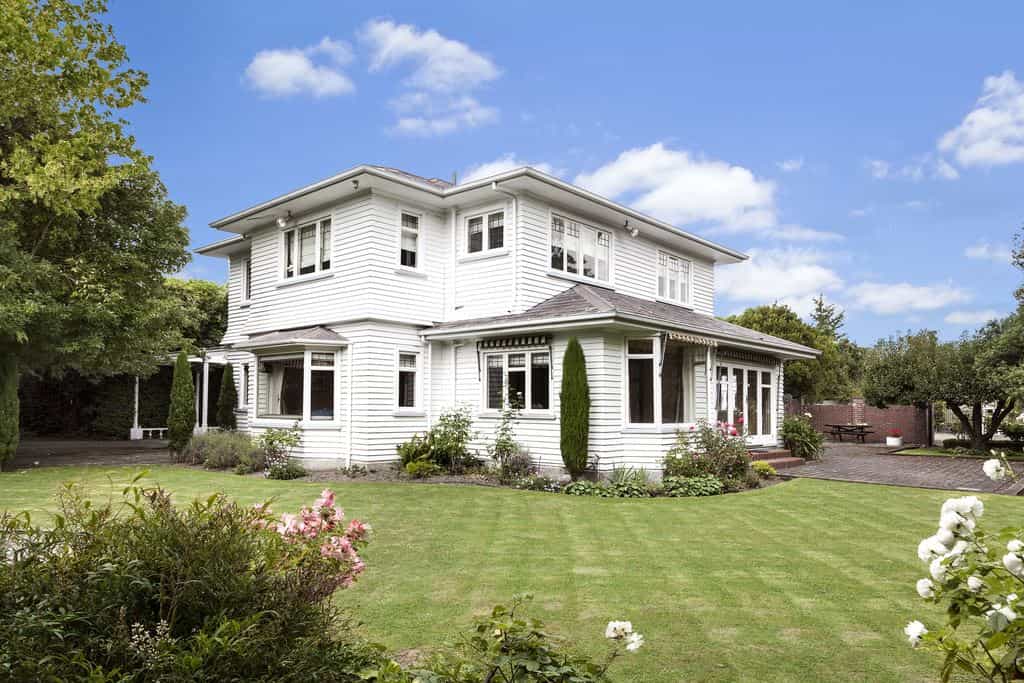 House in Christchurch, Canterbury 10089500