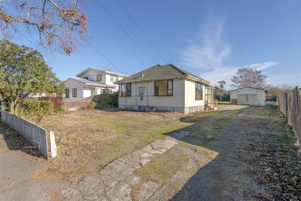 House in Wigram, Canterbury 10089526
