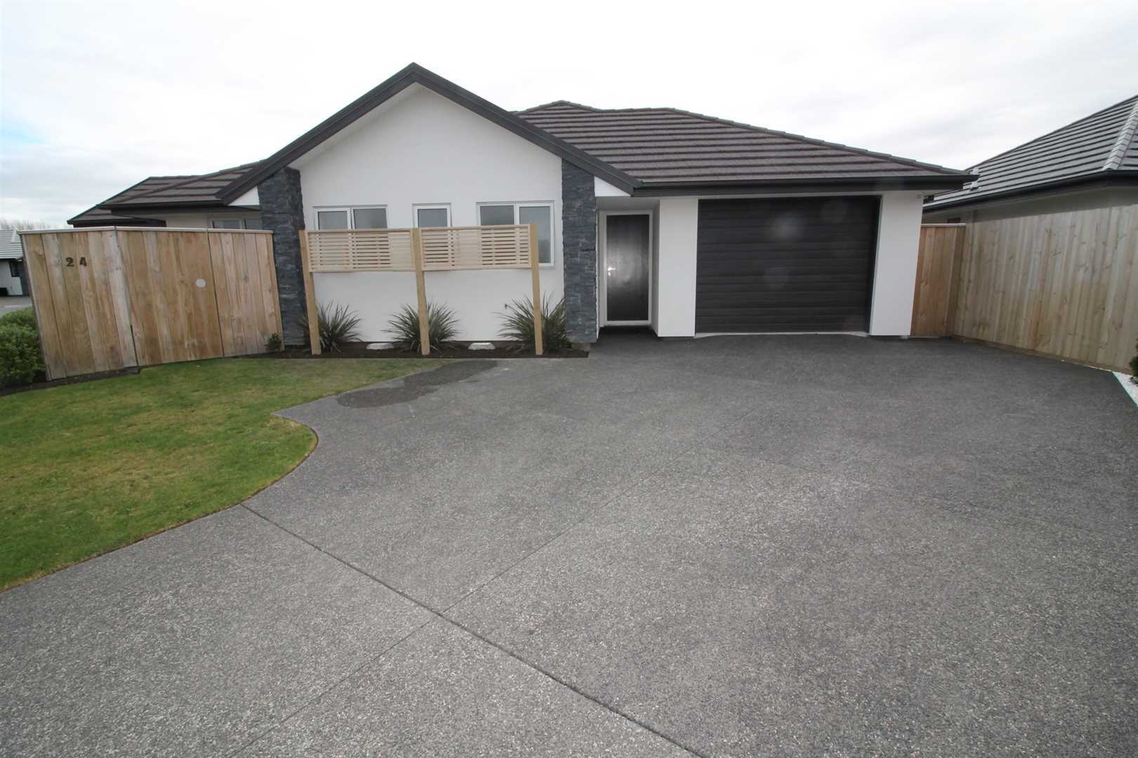 House in Wigram, Canterbury 10089578