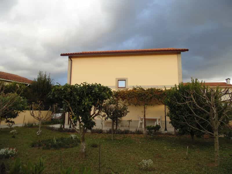жилой дом в Santa Comba, Viana do Castelo 10093745