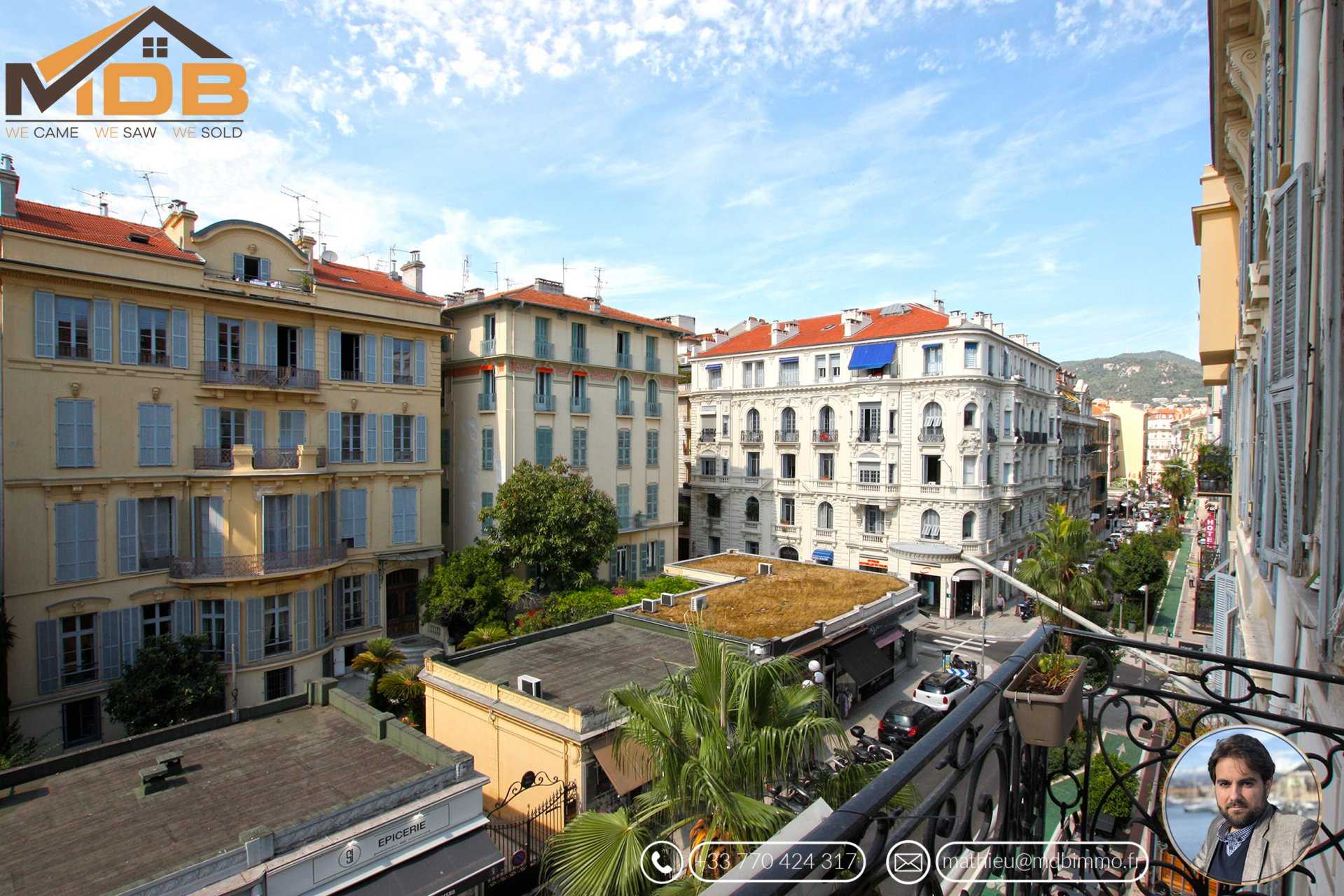 Condominium dans Bon, Provence-Alpes-Côte d'Azur 10093765
