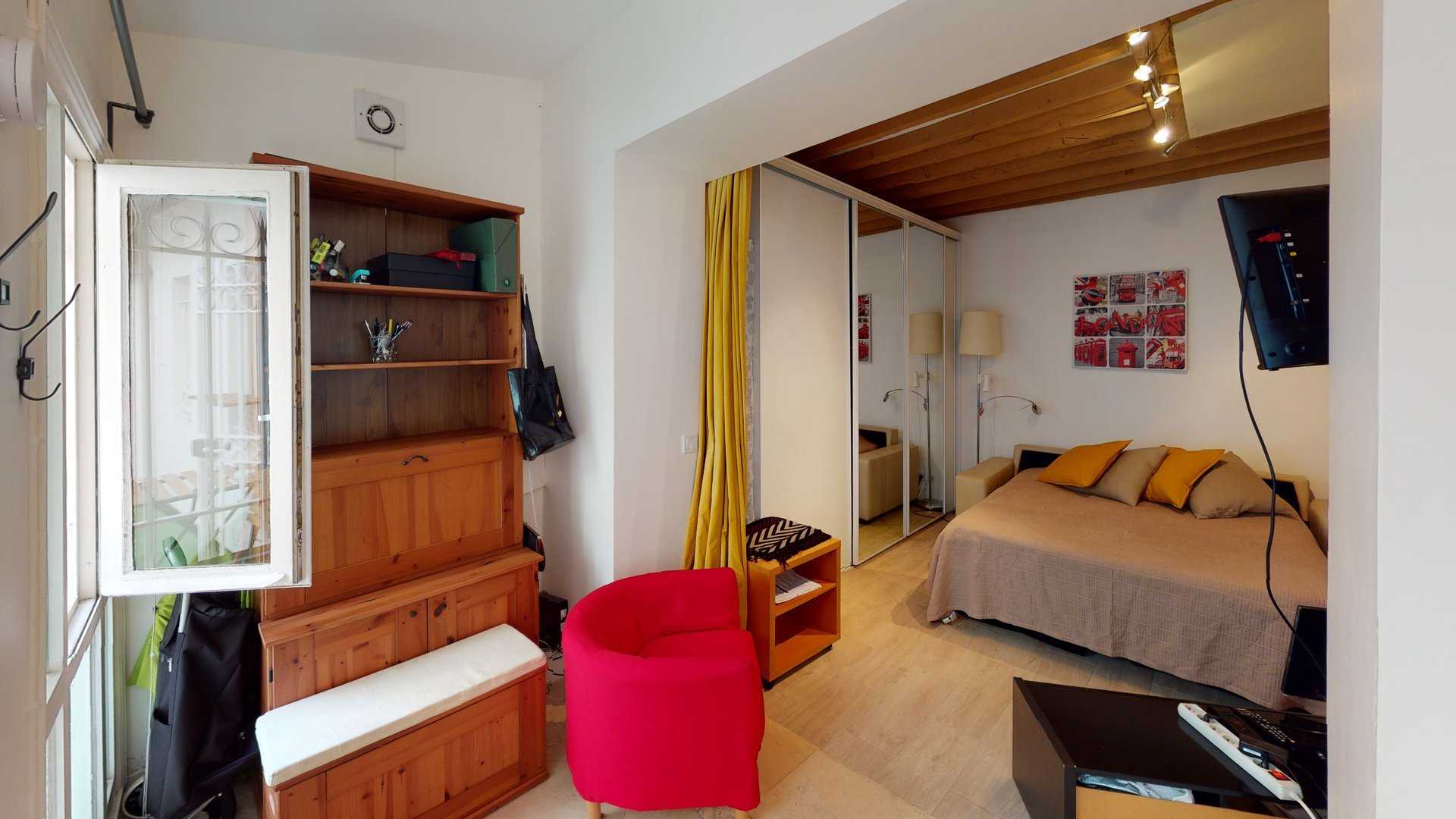 Квартира в Vanves, Іль-де-Франс 10093773