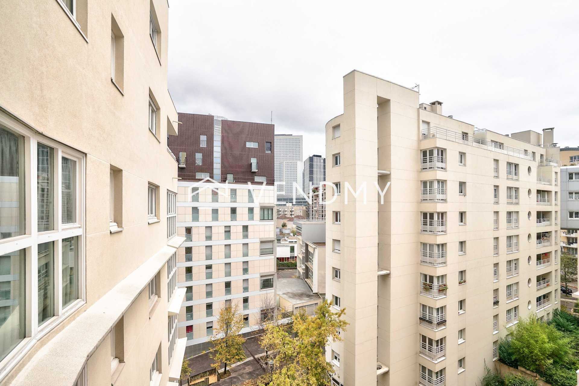 Condominio en Courbevoie, Hauts-de-Seine 10093789
