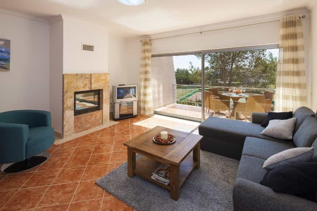 Rumah di Porches, Algarve 10093830
