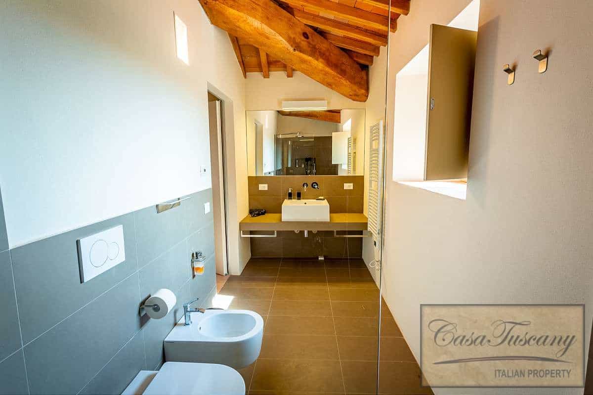 жилой дом в Volterra, Tuscany 10094002