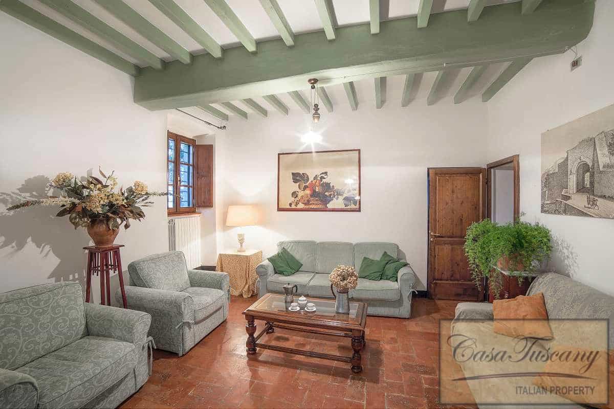 بيت في Volterra, Tuscany 10094006