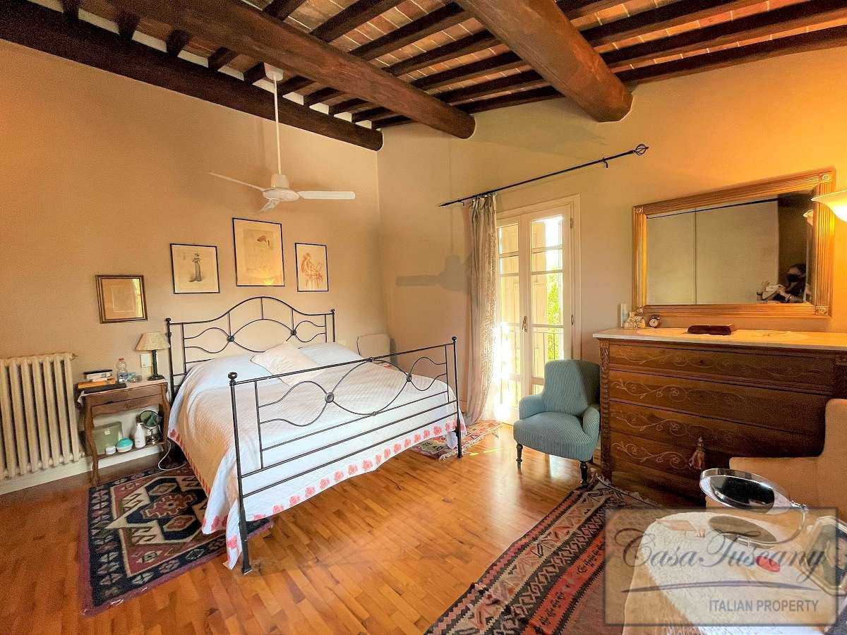 σπίτι σε Montopoli Val D'arno, Tuscany 10094007