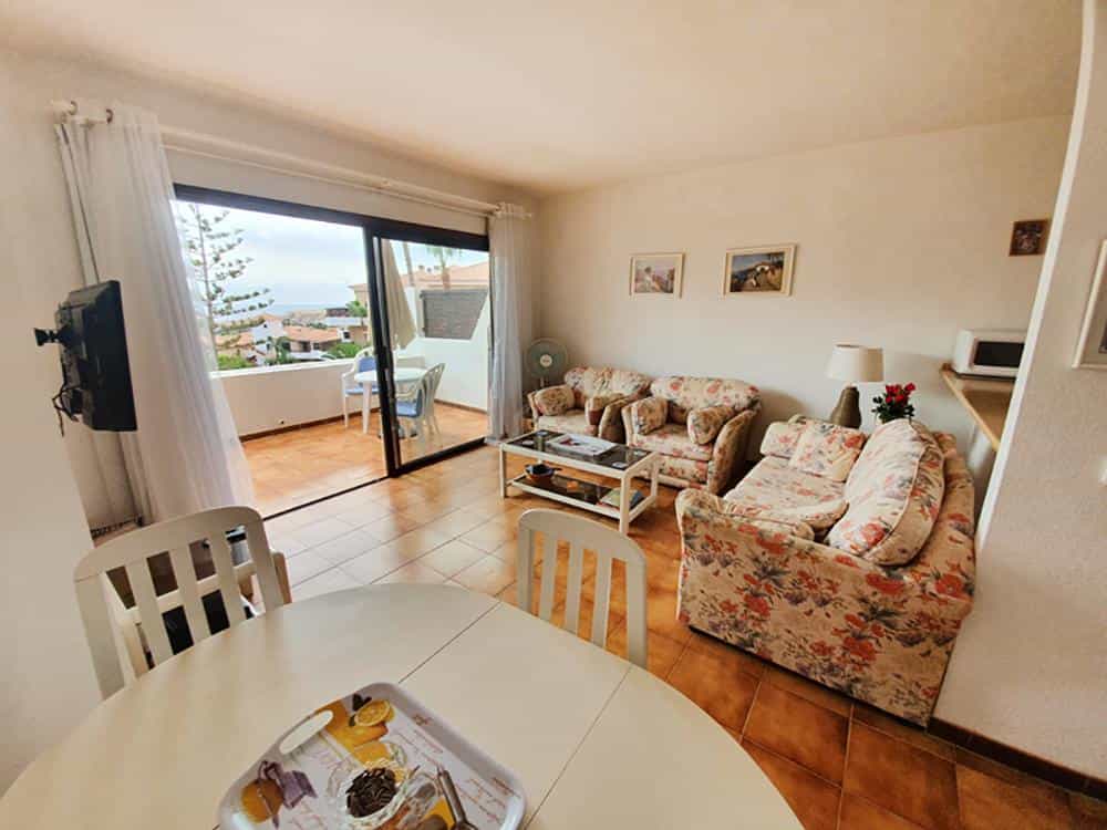 Condominium in El Abrigo, Canary Islands 10094008