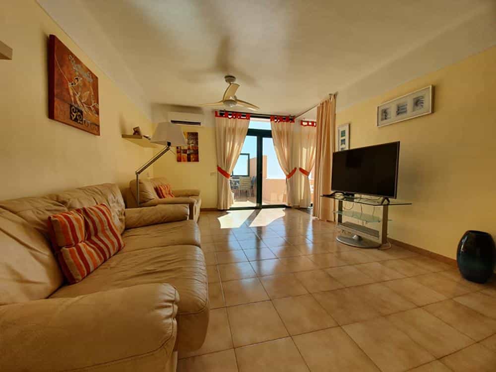 Condominium in El Abrigo, Canary Islands 10094010