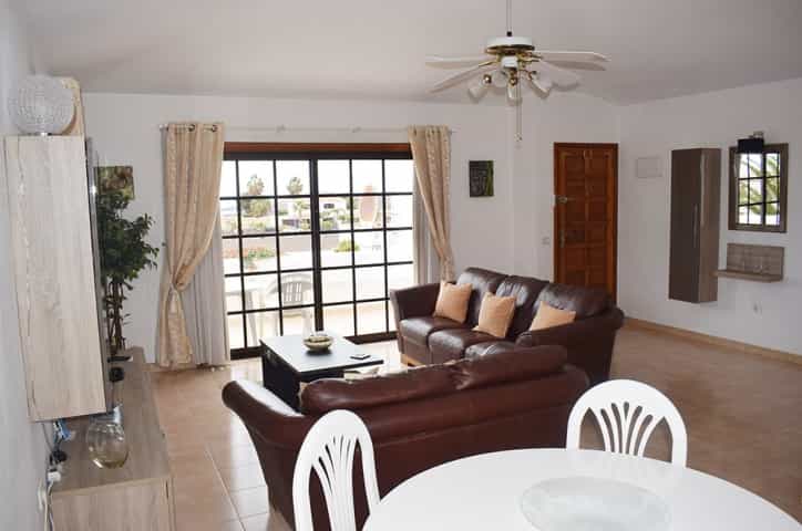 Condominium in El Abrigo, Canary Islands 10094016