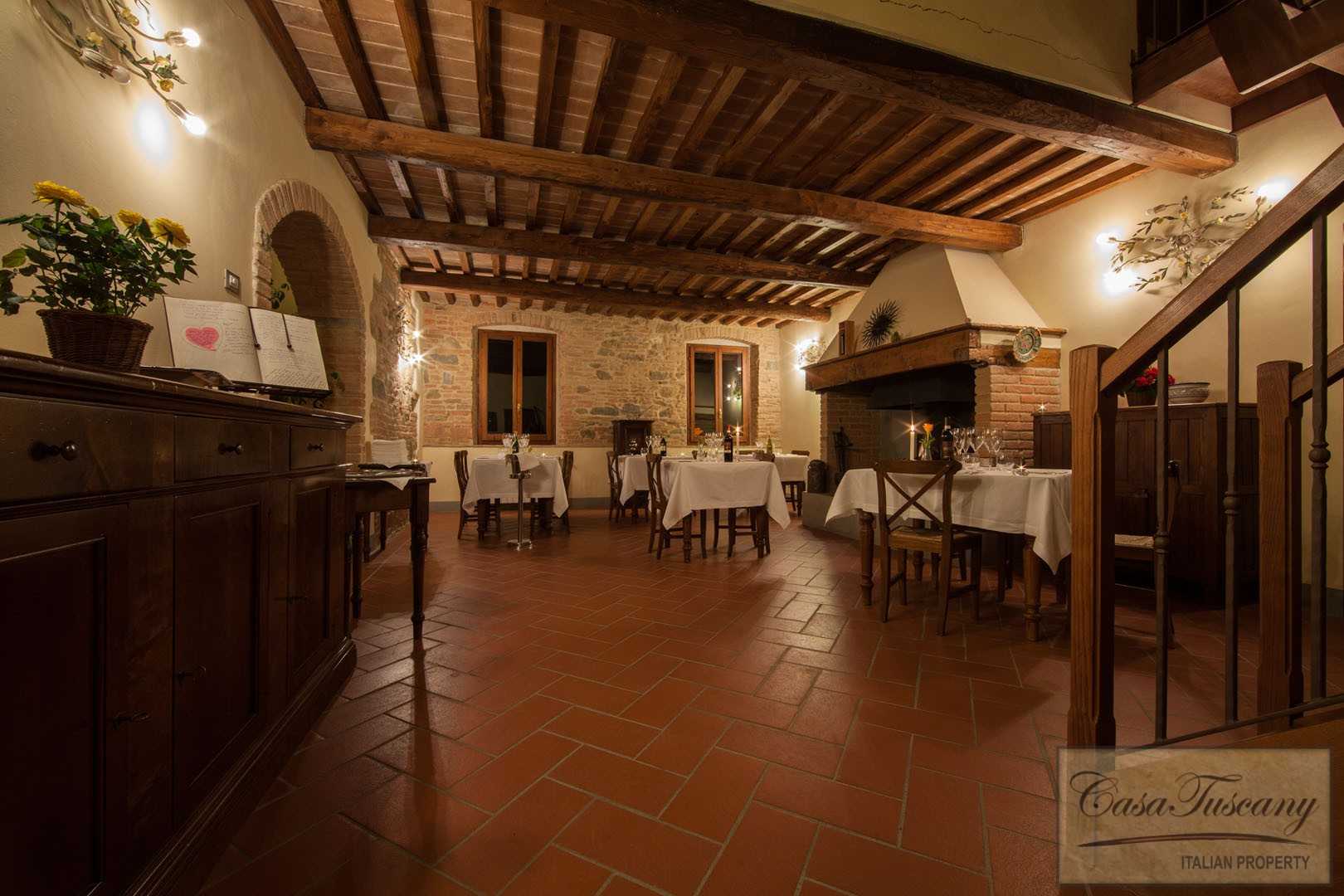 Osakehuoneisto sisään Cortona, Tuscany 10094024