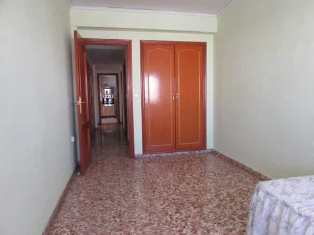 Квартира в Гандія, Валенсія 10094026
