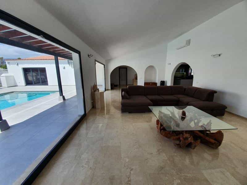 rumah dalam El Abrigo, Canary Islands 10094035