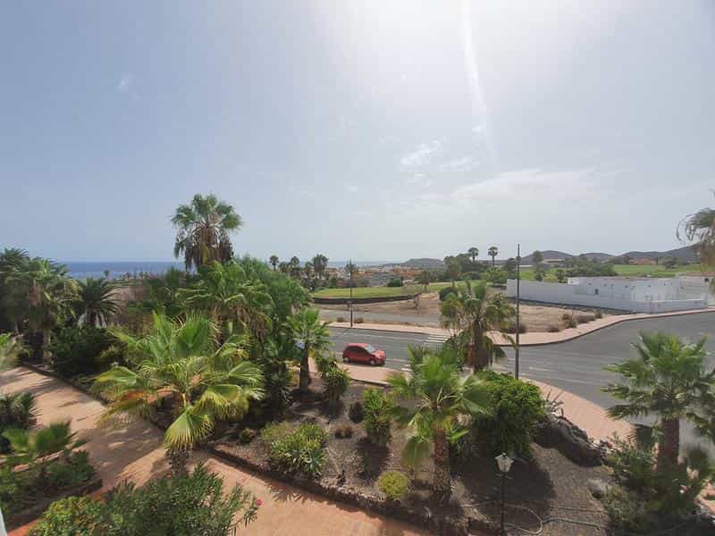 Condominium in El Abrigo, Canary Islands 10094049
