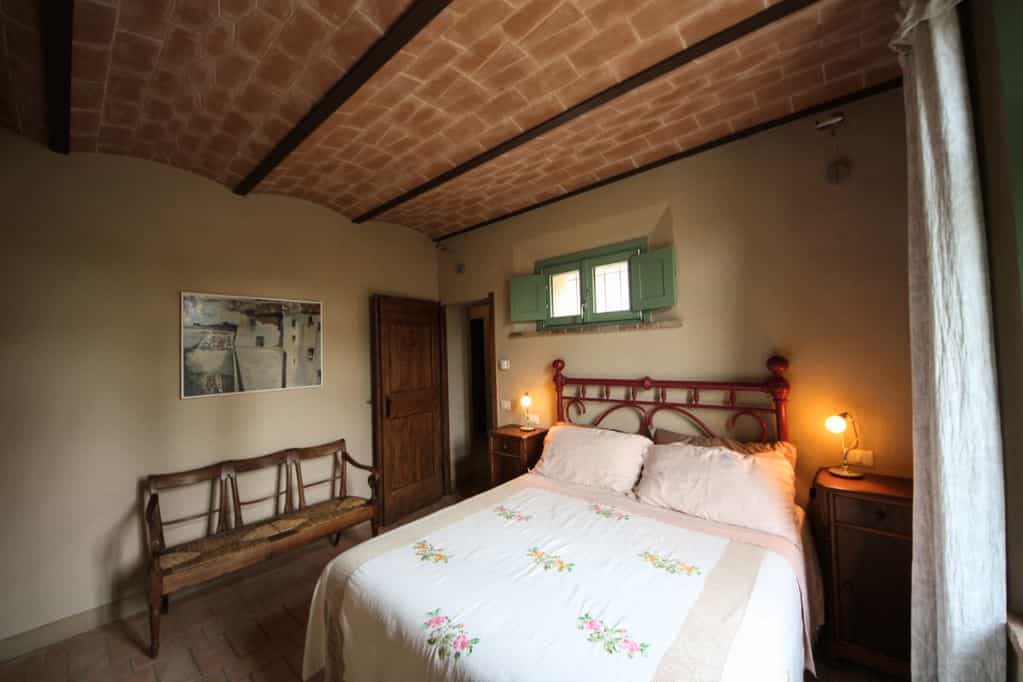 Eigentumswohnung im San Gimignano, Tuscany 10094051