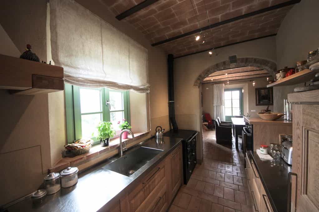 Квартира в San Gimignano, Tuscany 10094051