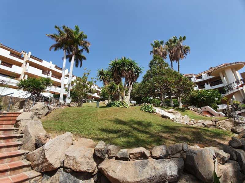 Condominium in El Abrigo, Canary Islands 10094054