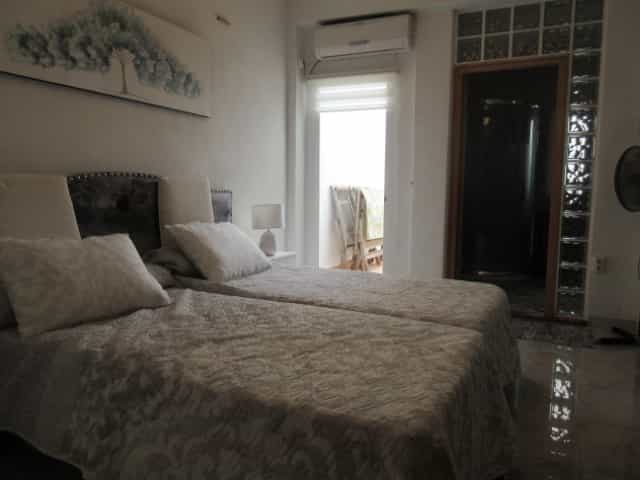 Dom w Oliva, Valencia 10094076