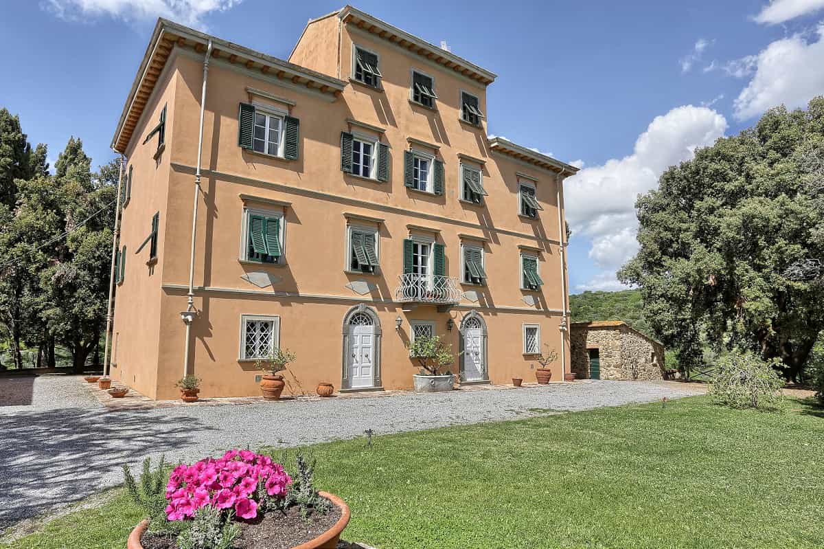 rumah dalam San Vincenzo, Tuscany 10094103