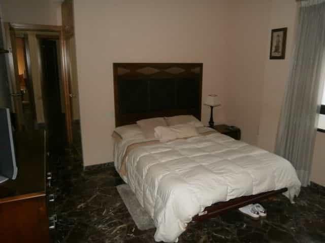 Квартира в Олива, Валенсія 10094128
