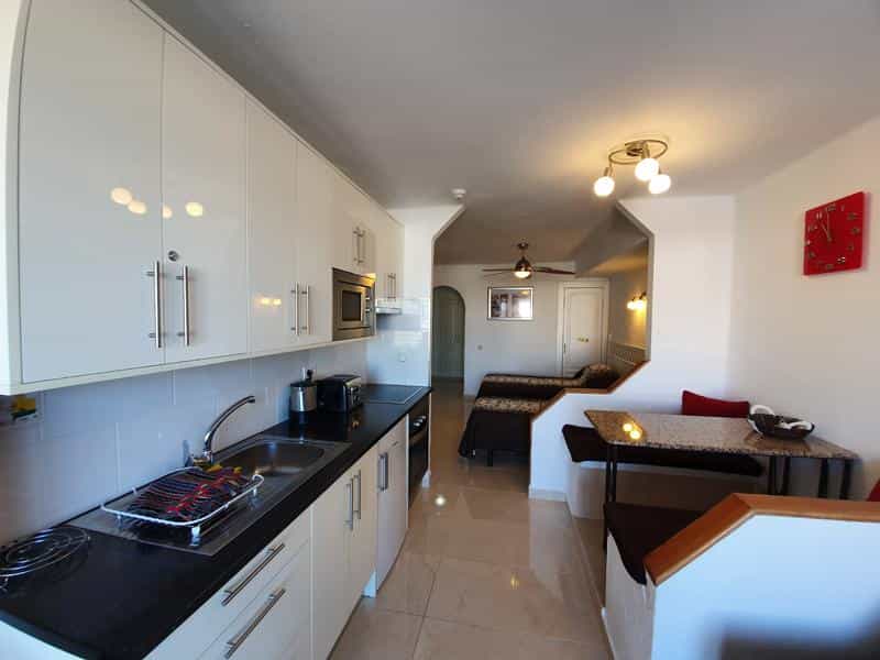 公寓 在 TorvIscas Bajo,  10094137