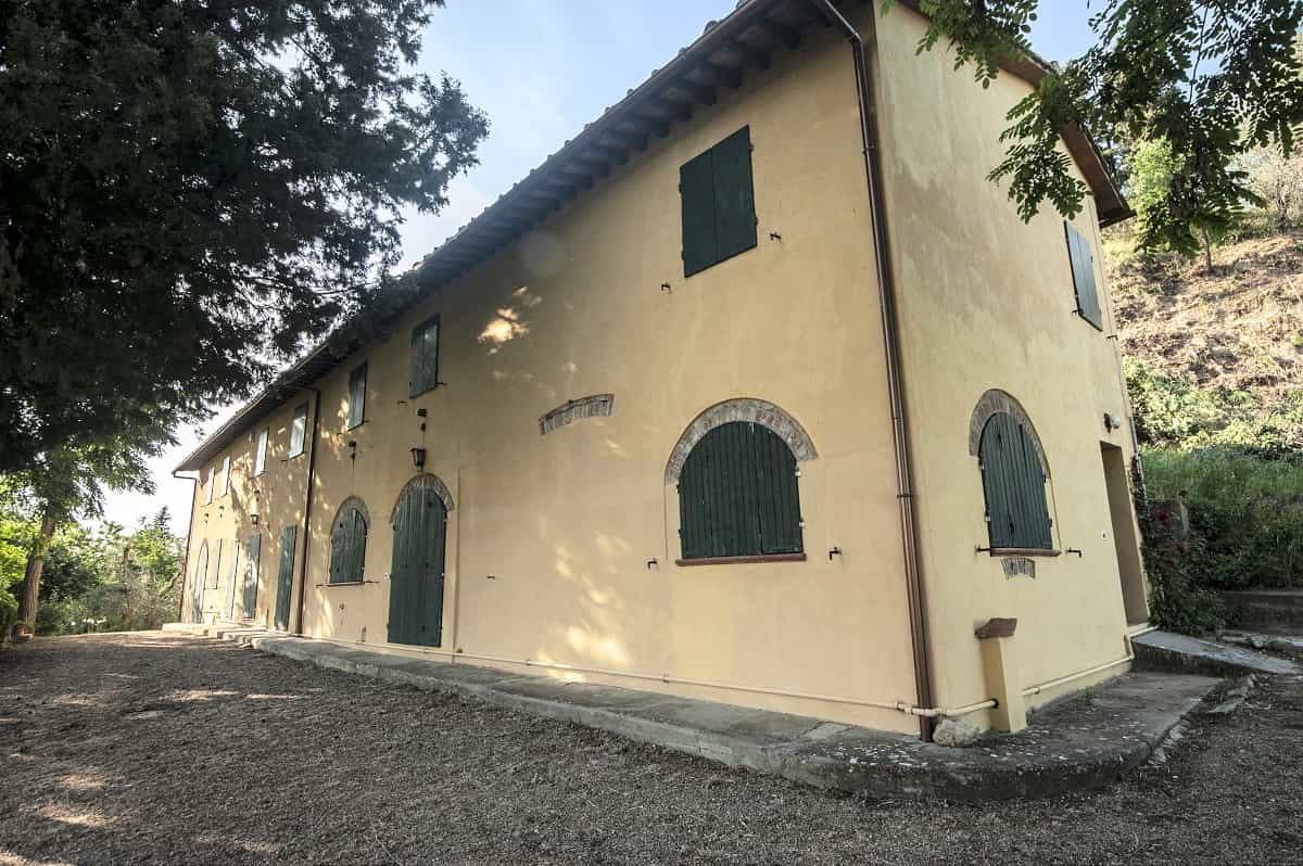 Kondominium w Palaia, Tuscany 10094144