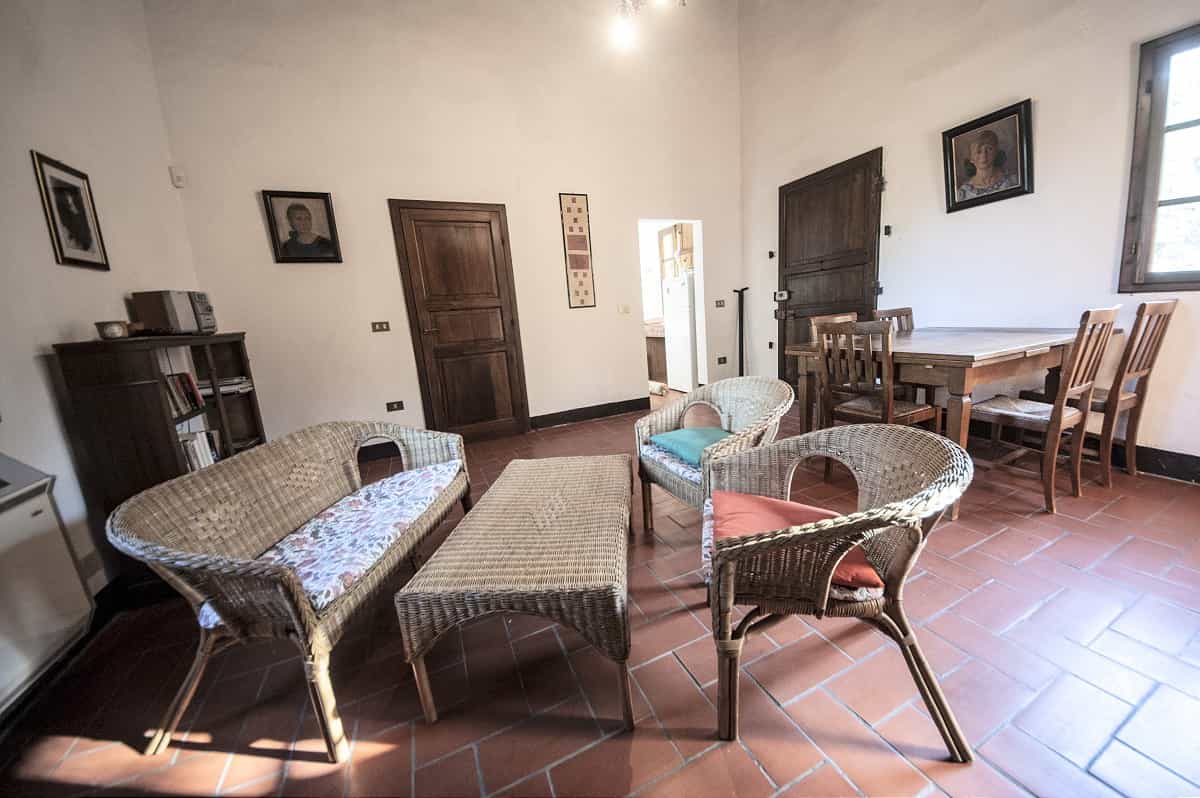 Квартира в Palaia, Tuscany 10094144
