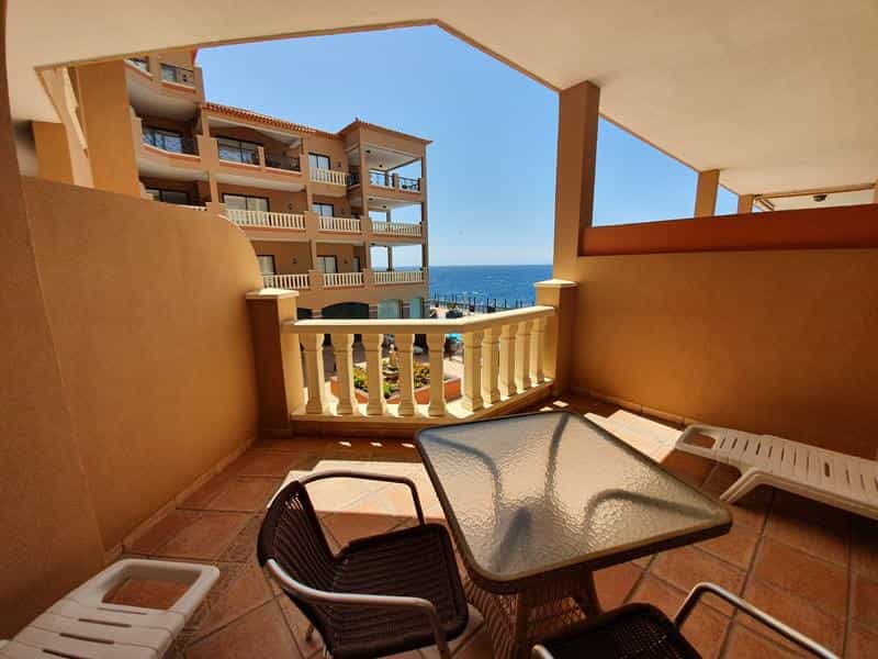 Condominium in El Abrigo, Canary Islands 10094145
