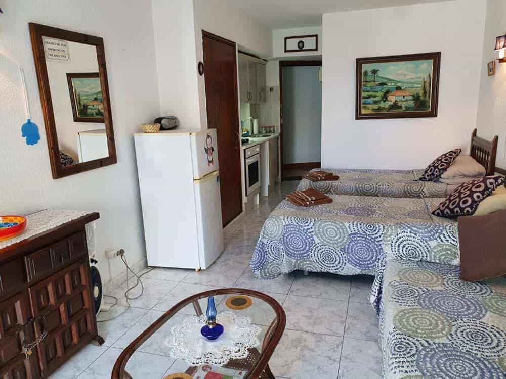Condominium in El Guincho, Canary Islands 10094179