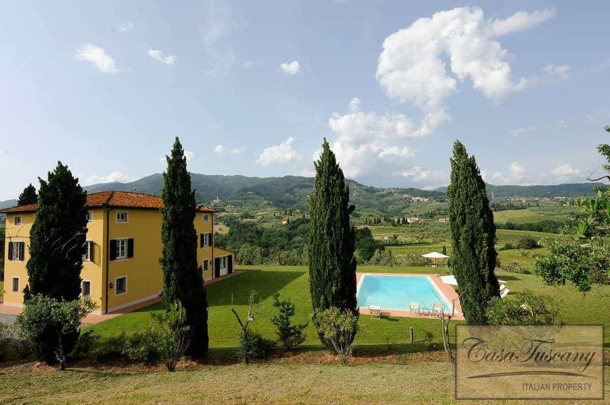 بيت في Capannori, Tuscany 10094217