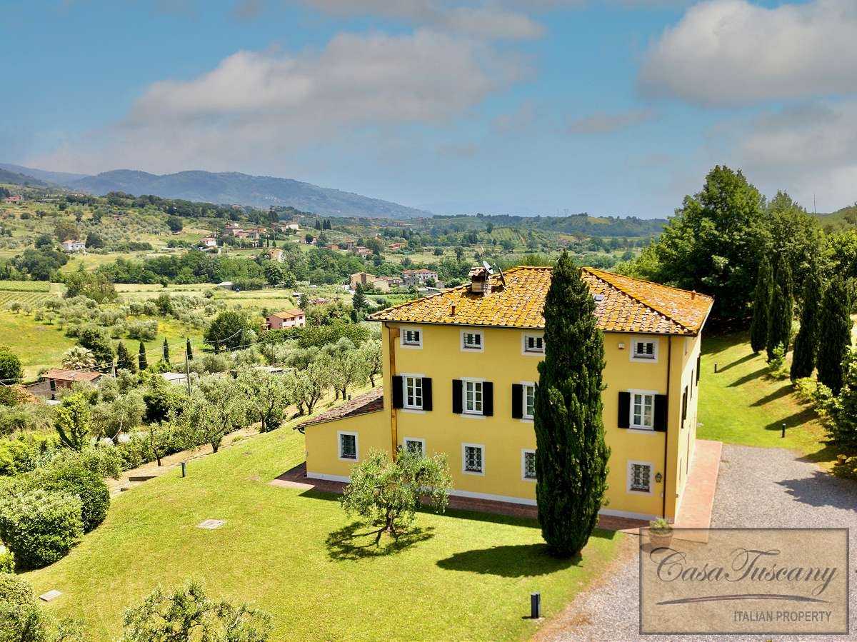 House in Lammari, Tuscany 10094217