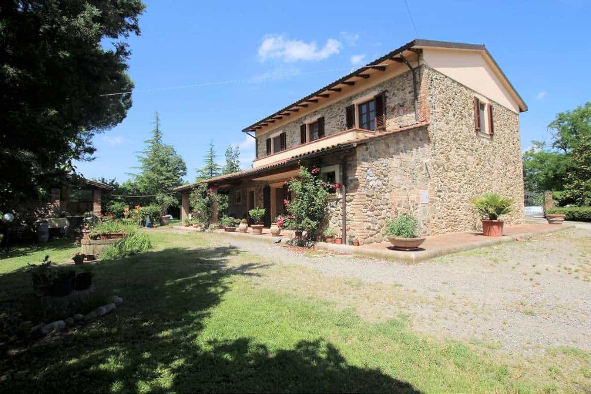 Dom w Chianni, Tuscany 10094243