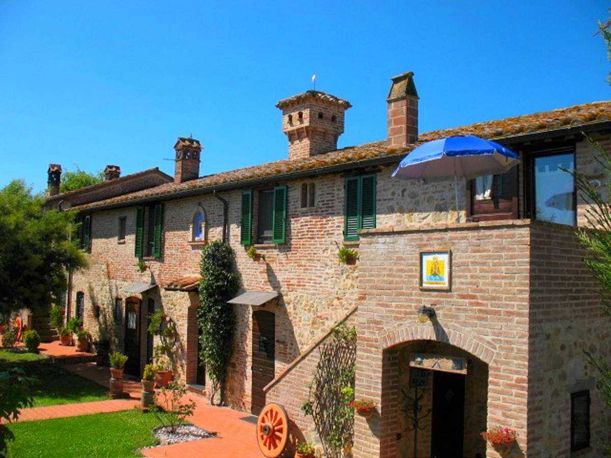 Condominium in Castiglione Del Lago, Umbria 10094268