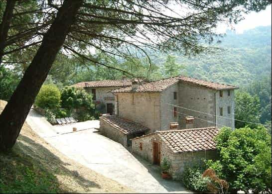 House in Pescaglia, Tuscany 10094272